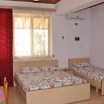 Отель Oaz 3*