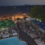 Отель Oaz