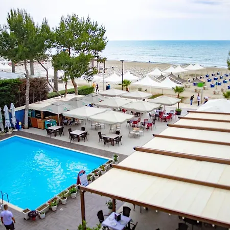 Oaz Hotel