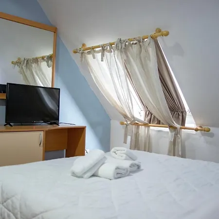 Hotel Oaz