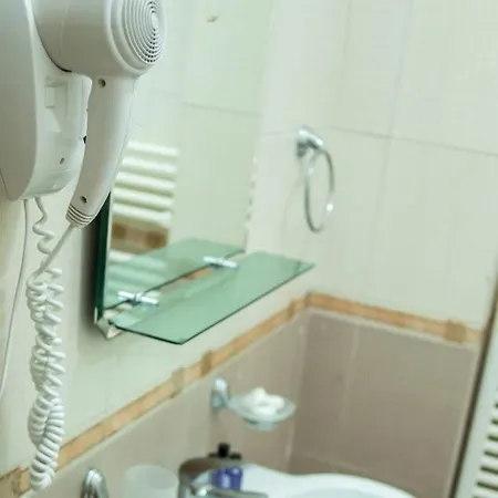 Hotel Oaz 3*