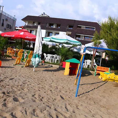 Hotel Oaz 3*