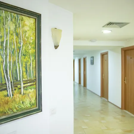 Hotel Oaz 3*