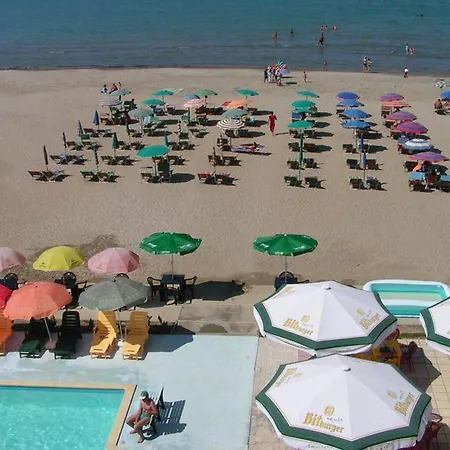 Hotel Oaz