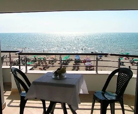 Oaz 4* Golem (Tirana)
