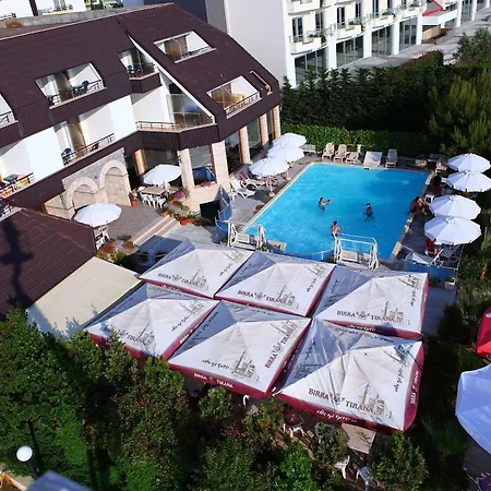 Oaz Hotel Golem (Tirana)